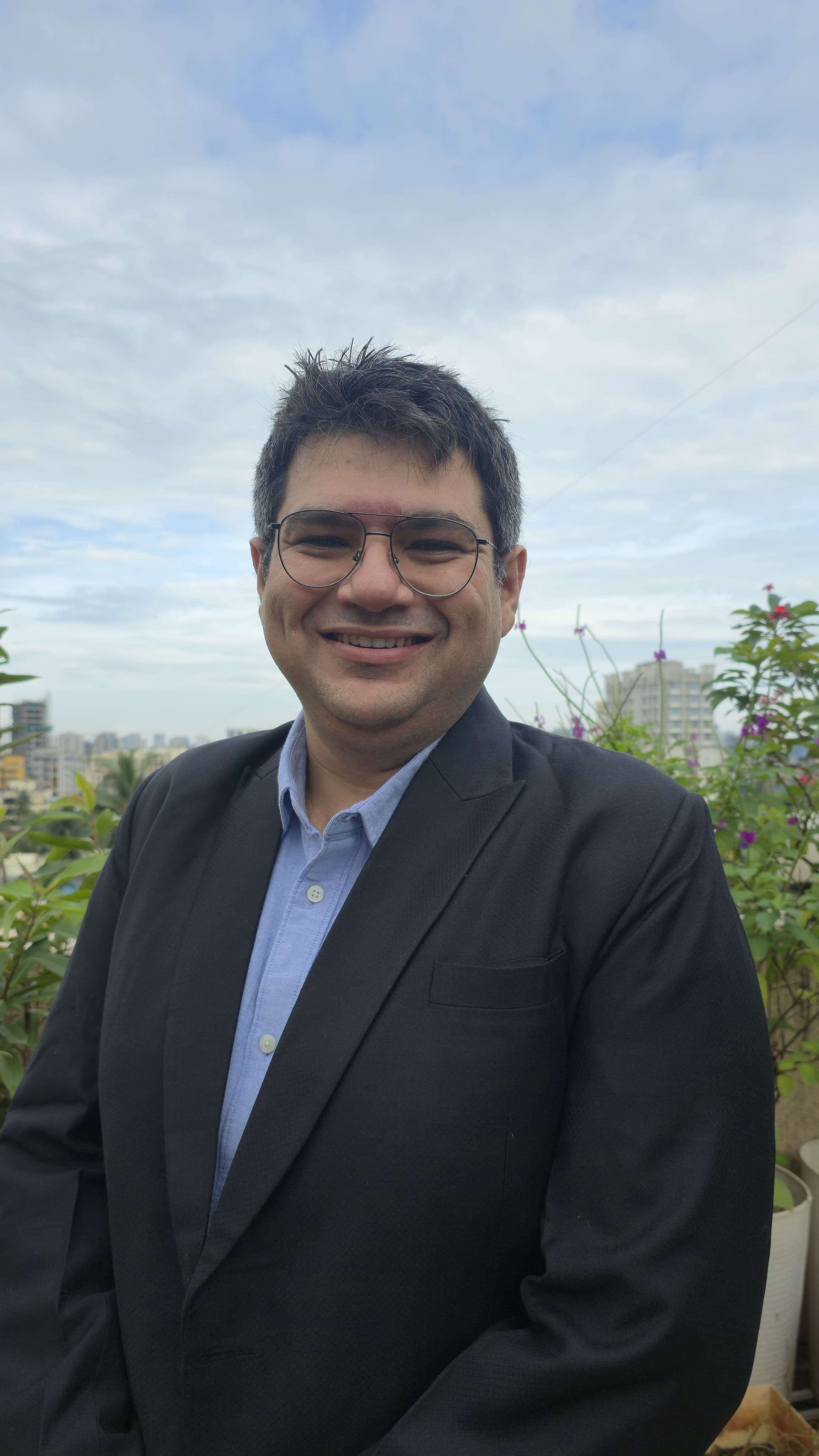 Dr. Alok Bhardwaj